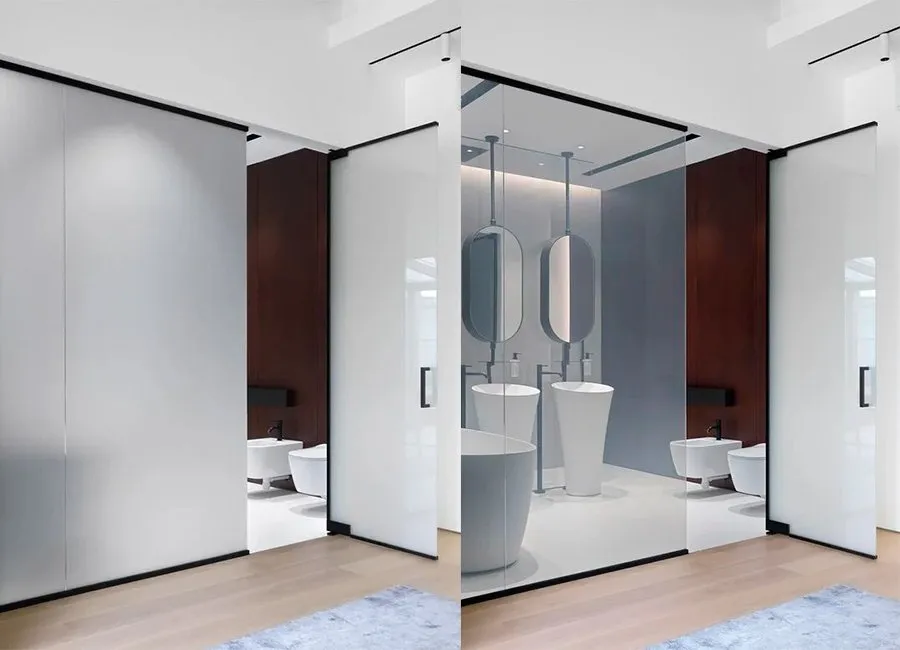 Стеклянные душевые кабины smart glass